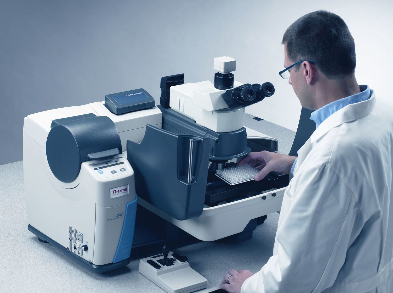 Versatile Thermo DXR3 Raman microscope from Hosmed